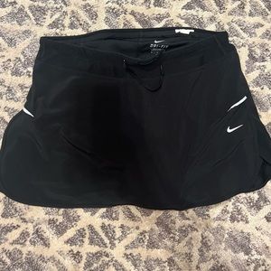 Nike golf skort - size medium